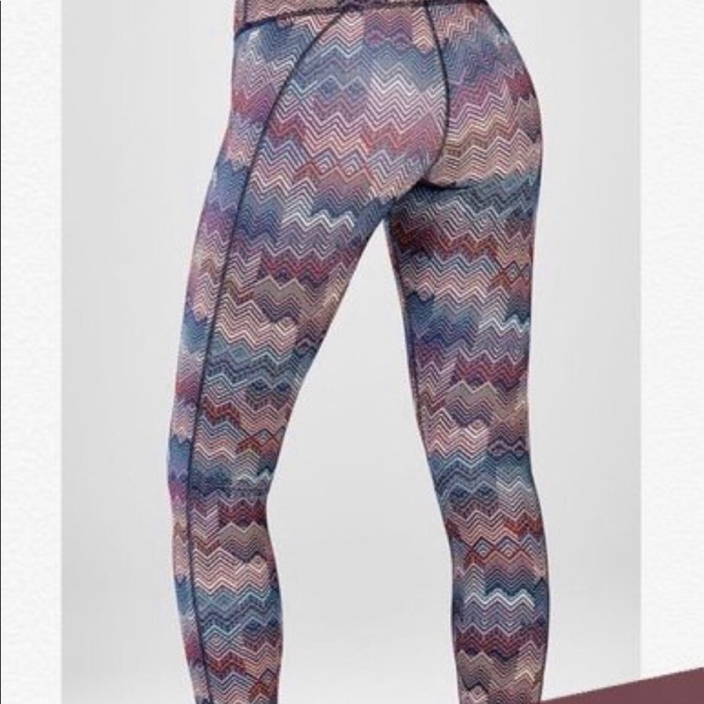 Fabletics Printed Powerhold 7/8 Legging, Sz Small - image 2